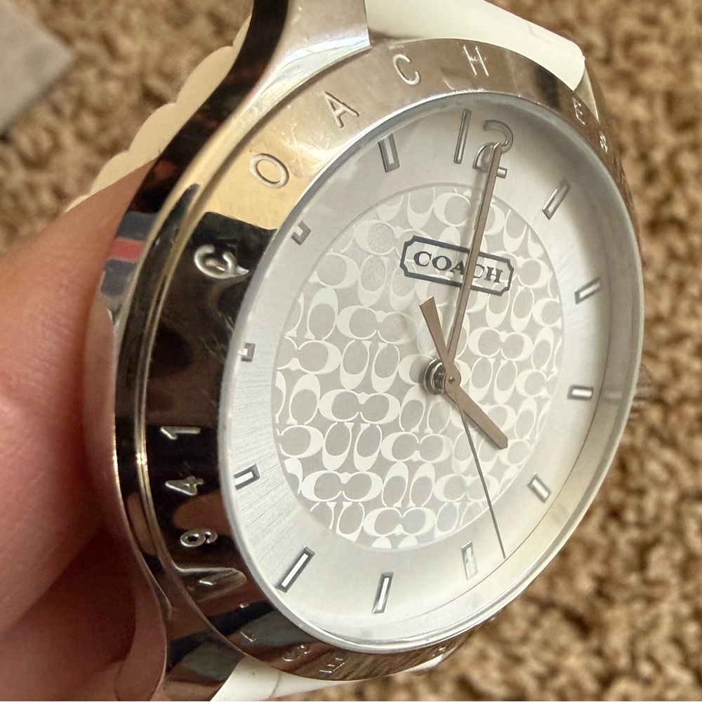 Coach White Signature Watch | Stainless Steel | Needs New Battery - Picture 10 of 14